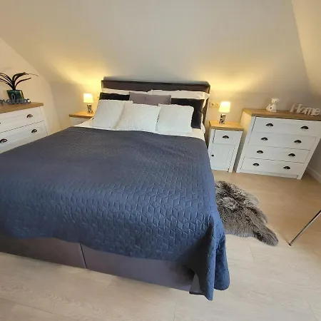 Milenijna 2 Nowa Wies דירה *